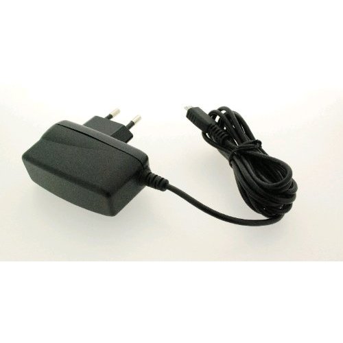 HTC Netzteil TC E150 100-240V mit Micro USB
